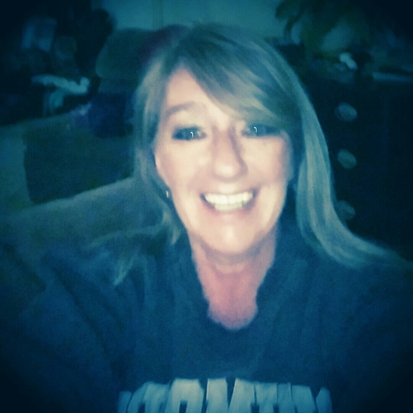 Meet your Posher, Cauleen - Picture 1 of 1